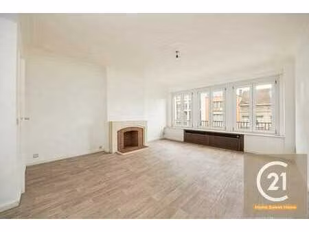 superbe 65 m² lumineux avec balcon