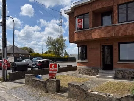 immeuble de rapport à vendre à rue du wainage 04 lambusart (vbe25085)
