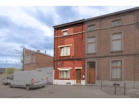 maison à vendre avec terrasse et 2 chambres   gilly (vbe25122)