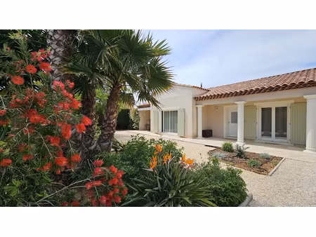 vente maison 4 pièces 123 m² à saint-cyr-sur-mer (83270)  830 000 €