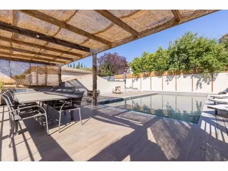vente maison 6 pièces 300 m² à grambois (84240)  749 000 €