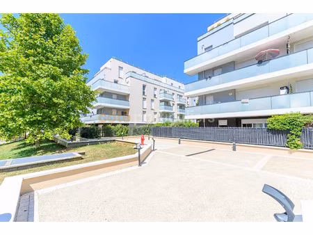 vente appartement 2 pièces 42.49 m² à thorigny-sur-marne (77400)  189 000 €