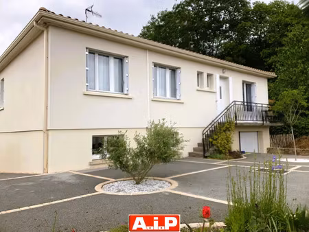 vente maison 5 pièces 113 m² saint-mesmin (85700)