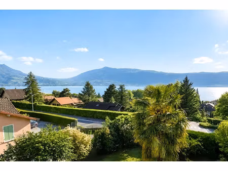 maison traditionnelle à vendre à veyrier-du-lac