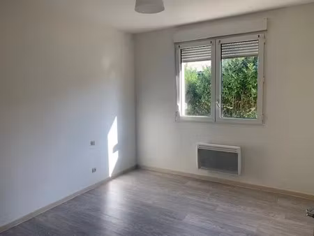 location appartement 2 pièces 50 m² à aussillon (81200)