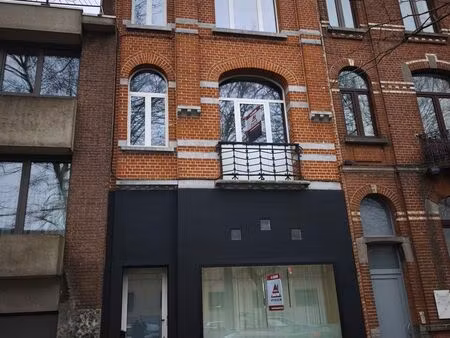 kot-colocation à louer à charleroi € 450 (loggb) - bureau savini | zimmo
