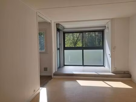 sainte luce sur loire - beau t3 au 1er etage avec cave