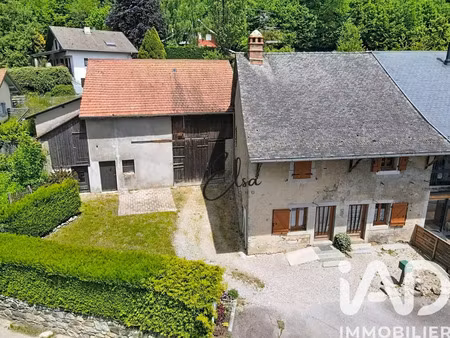 maison de village à cernex (74350)