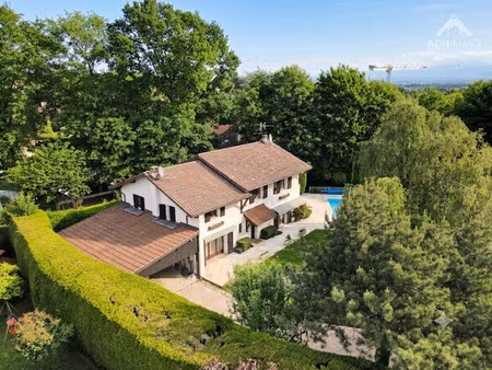 maison de luxe à vendre à prévessin-moëns
