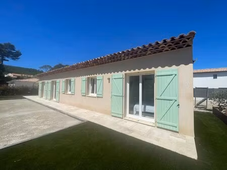 villa de plain-pied – 138 09 m² au total – environnement calme