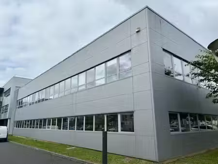 location bureaux tours 37200 650m² à 1365m²