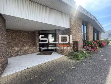 location bureaux 152 m²