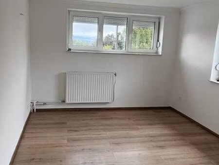 bien professionnel à louer à anderlues € 700 (kdsdv) - bureau savini | zimmo