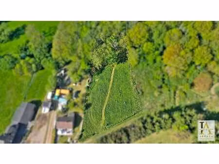 terrain à bâtir de 1.988m² avec projet et permis accepté