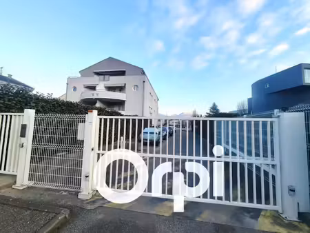 vente appartement 2 pièces 51 m² à echirolles (38130)  120 000 €