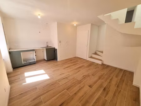 vente appartement 4 pièces 57.67 m² à lauris (84360)  231 000 €