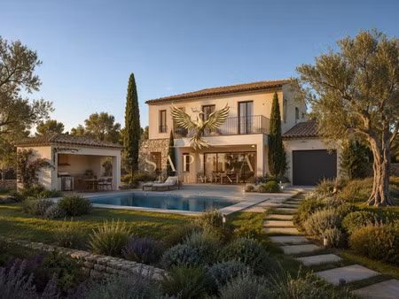maison de luxe à vendre à la cadière-d'azur