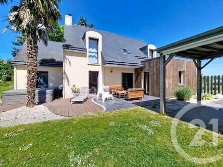 vente maison à saint-méen-le-grand (35290) : à vendre / 157m² saint-méen-le-grand