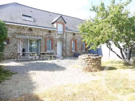 location maison meublé à montjean (53320) : à louer meublé / 116m² montjean