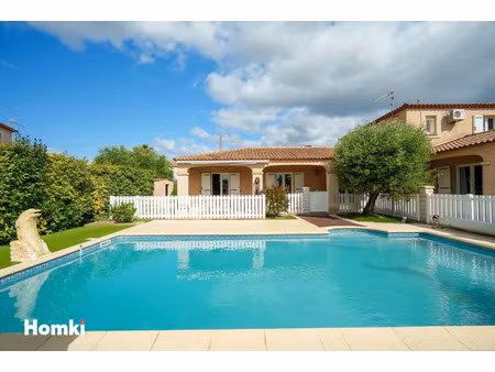 maison de luxe à vendre à saussan