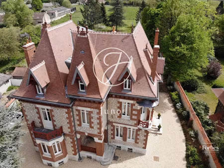 maison de luxe à vendre à sancoins