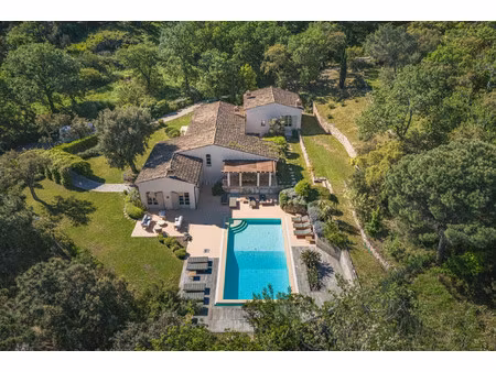 maison de luxe à vendre à ramatuelle