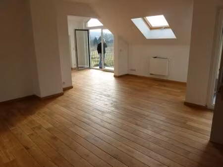 appartement 3 chambres  lumineux dans quartier calme.
