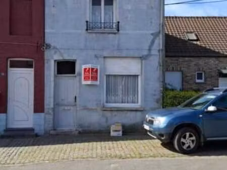 maison à rénover avec grand jardin et beaucoup de potentiel