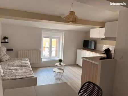 location très beau studio meublé