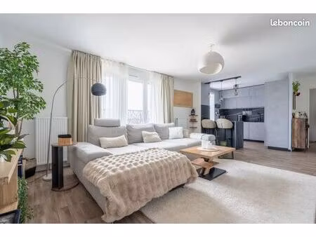 t4 haut standing meublé – 85 m² + immense terrasse 65 m² – dernier étage – bondy sud