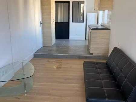 joli t2 à lambesc