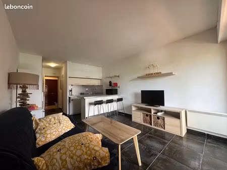 studio juan les pins de septembre à juin