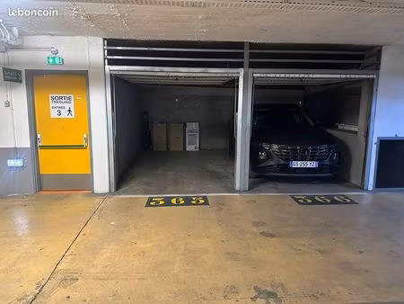 location parking centre aix en provence