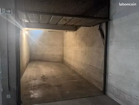 parking 9 m² marseille 5e arrondissement