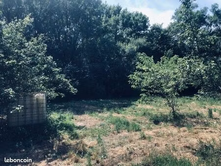? à vendre - rare à cornillon-confoux (13) - terrain de loisir 2000m² ? accès voiture + fo
