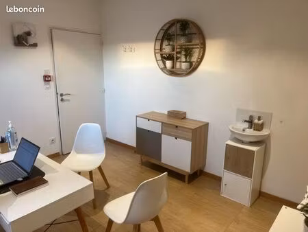 pièce à louer au sein d’un cabinet para médical
