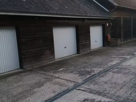 location garage 25m2 à eu (76260)