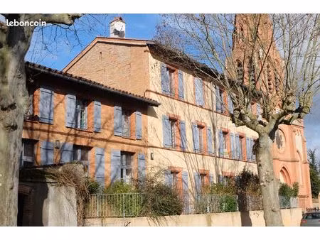 belle maison de village t6 + garage centre fourquevaux