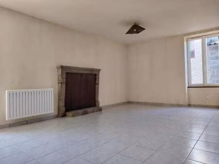 vente maison à cugand (85610) : à vendre / 65m² cugand