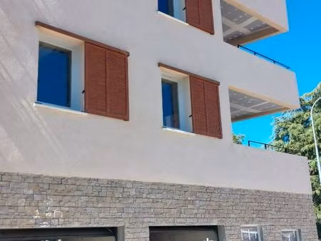 vends t4 70 m2 proche aix en provence