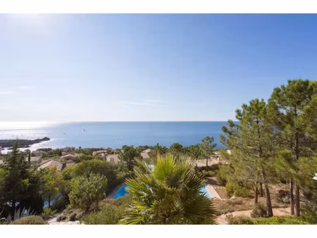 villa de luxe à vendre à antheor
