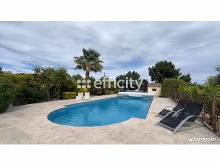 longère 5 pièces 145 m²