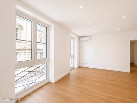 à louer – bureau de 141 m² – rue breteuil