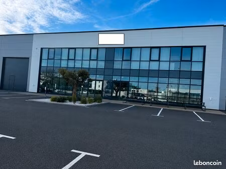 bureaux 1190 m² miramas