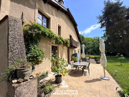 courcelles-chaussy propriete 9 pieces