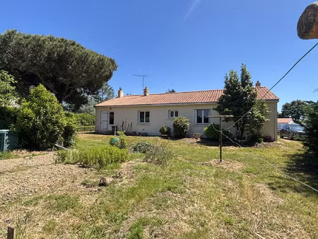 'un cadre de vie paisible : spacieux pavillon familial avec