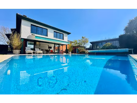 maison ludon-médoc 240 m² t-6 à vendre  595 000 €
