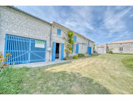 vente maison 5 pièces 185 m² meschers-sur-gironde (17132)