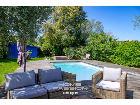 royan - maison années 30avec piscine et jardin paysagé  proc