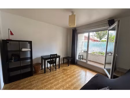 location appartement  19.9 m² t-1 à le plessis-robinson  699 €